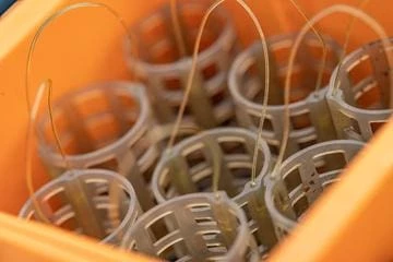 Best Sale ๐ Guru Fusion Feeder Box ๐ 4 Guru Fusion Feeder Box