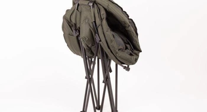 Flash Sale ๐ Nash Indulgence Moon Chair ๐ 2 Nash Indulgence Moon Chair