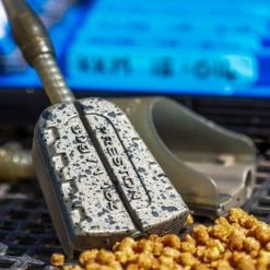 Budget ๐ Preston ICS In Line Solid Pellet Feeder ๐ 12 Preston ICS In Line Solid Pellet Feeder